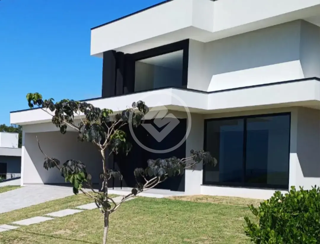 Casa Térrea com 3 suítes a venda em Condomínio de Alto Padrão em Vinhedo -SP