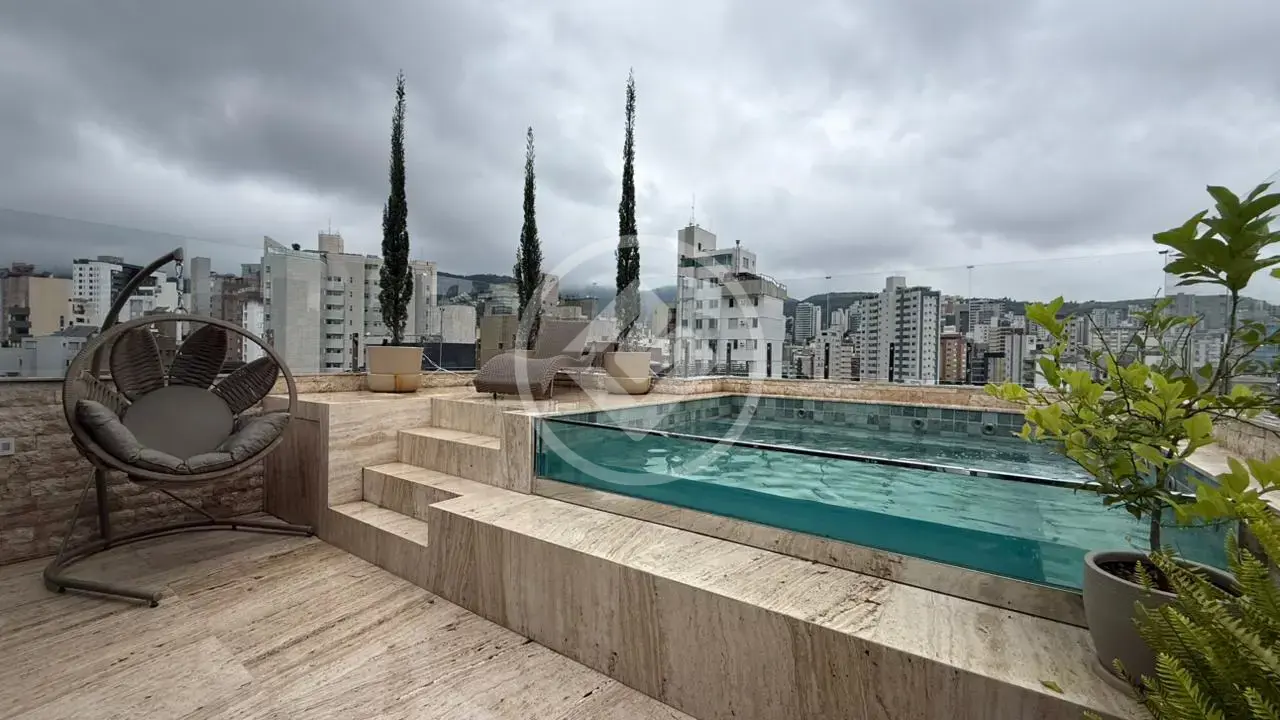 Cobertura duplex no Sion