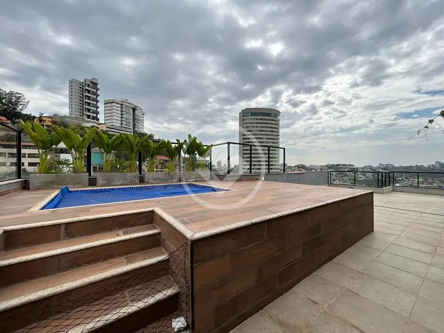 Cobertura com 4 quartos à venda no bairro Santa Lúcia — Santa Lúcia, Belo Horizonte