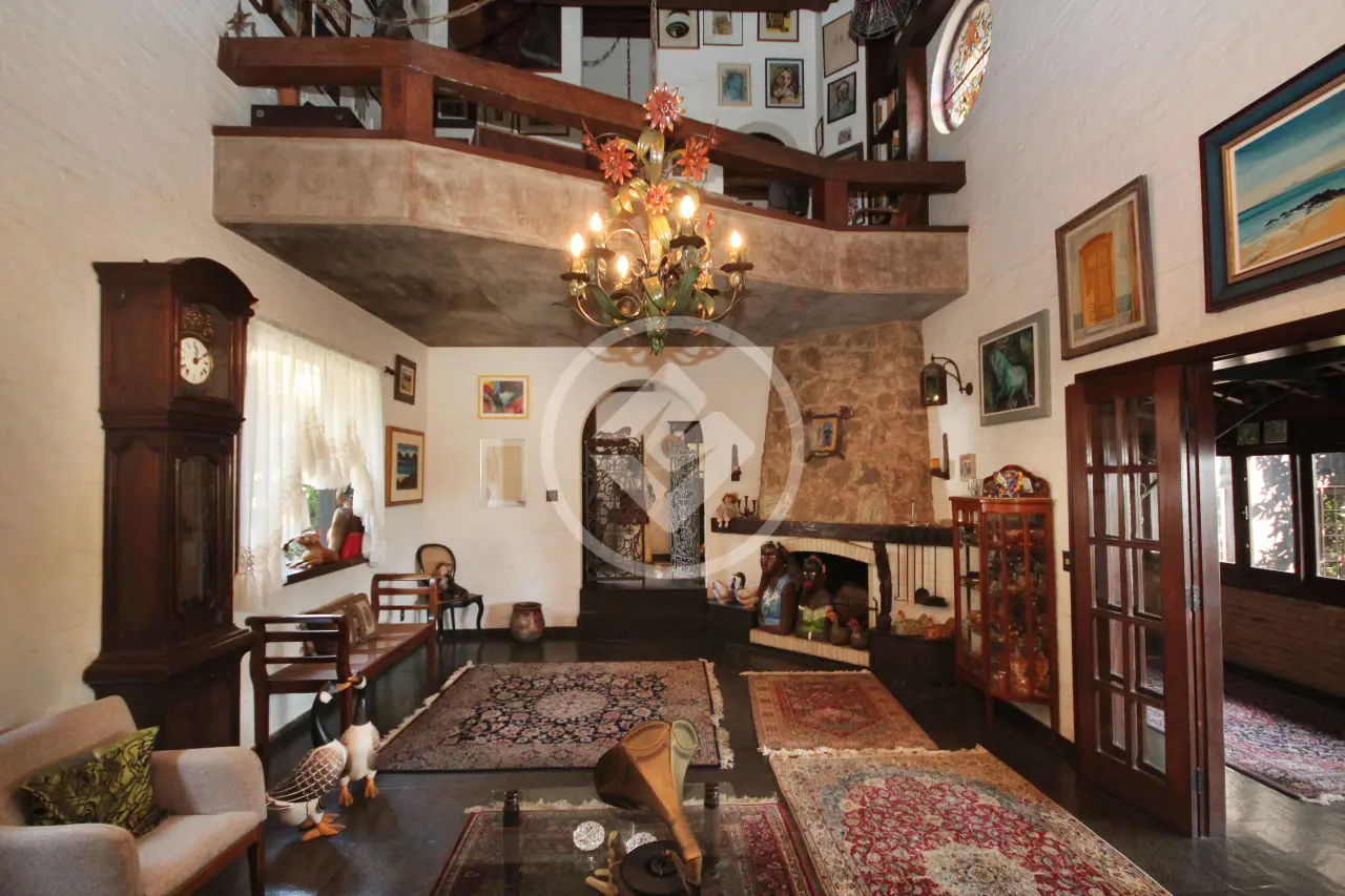 Casa com 4 quartos à venda no bairro Mangabeiras — Mangabeiras, Belo Horizonte