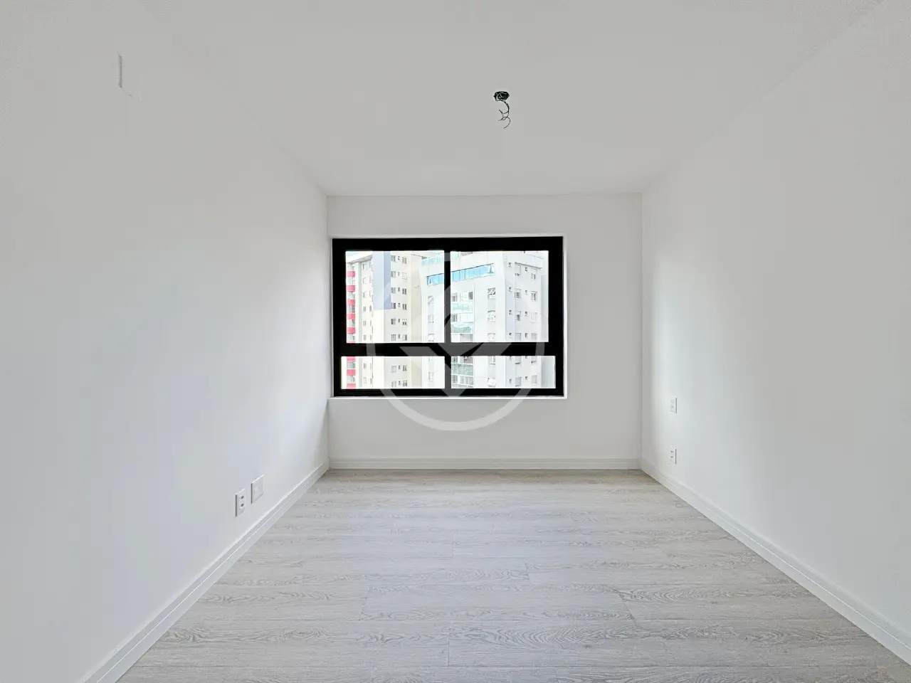 Apartamento com 1 quarto à venda no bairro Santo Agostinho — Santo Agostinho, Belo Horizonte