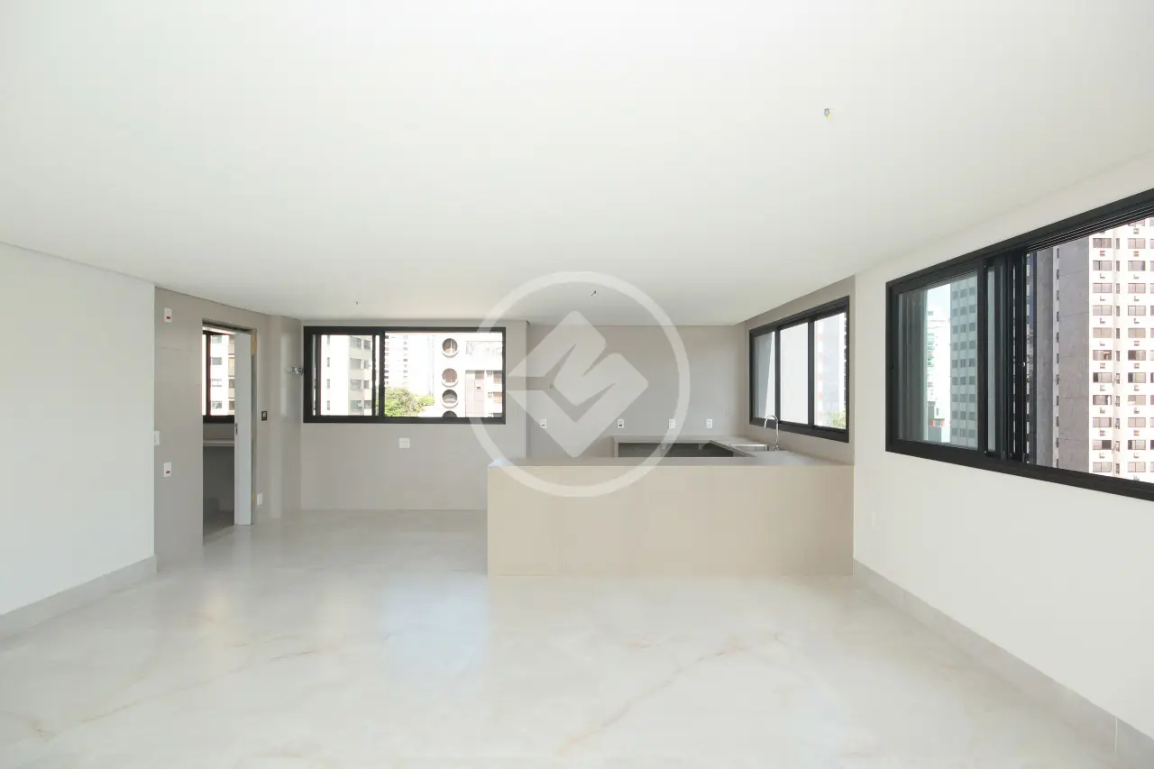 Apartamento com 4 quartos à venda no bairro Lourdes — Lourdes, Belo Horizonte
