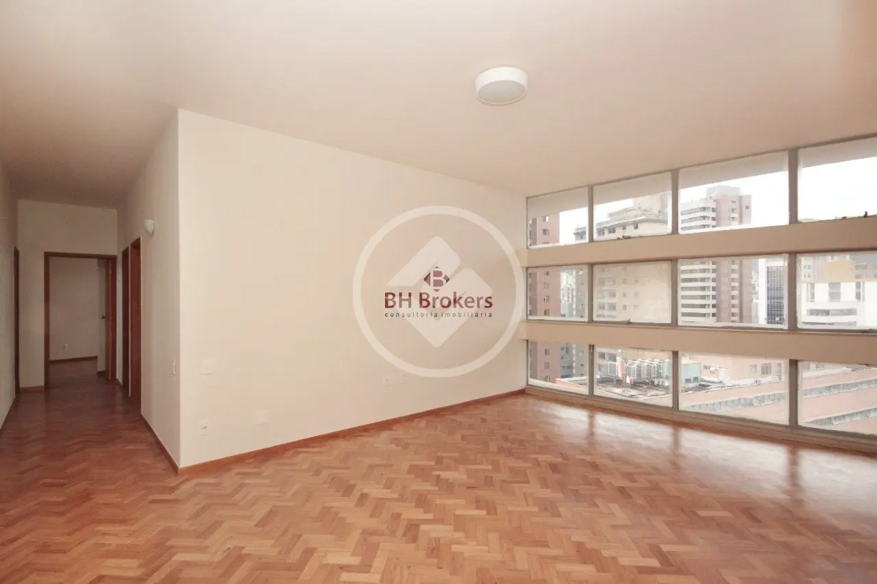 Apartamento com 3 quartos à venda no bairro Savassi — Savassi, Belo Horizonte