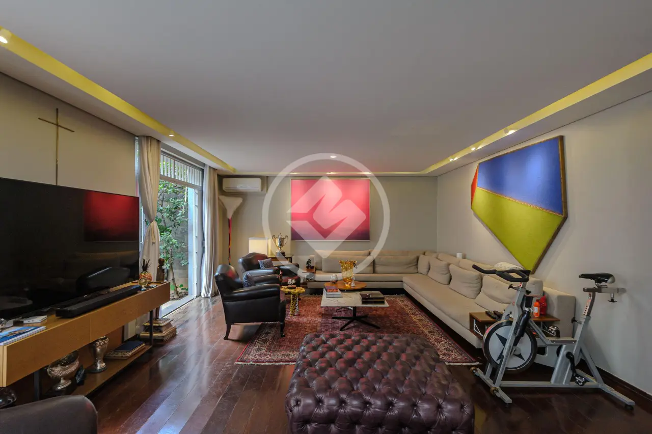 Apartamento com 3 quartos à venda no bairro Carmo — Carmo, Belo Horizonte
