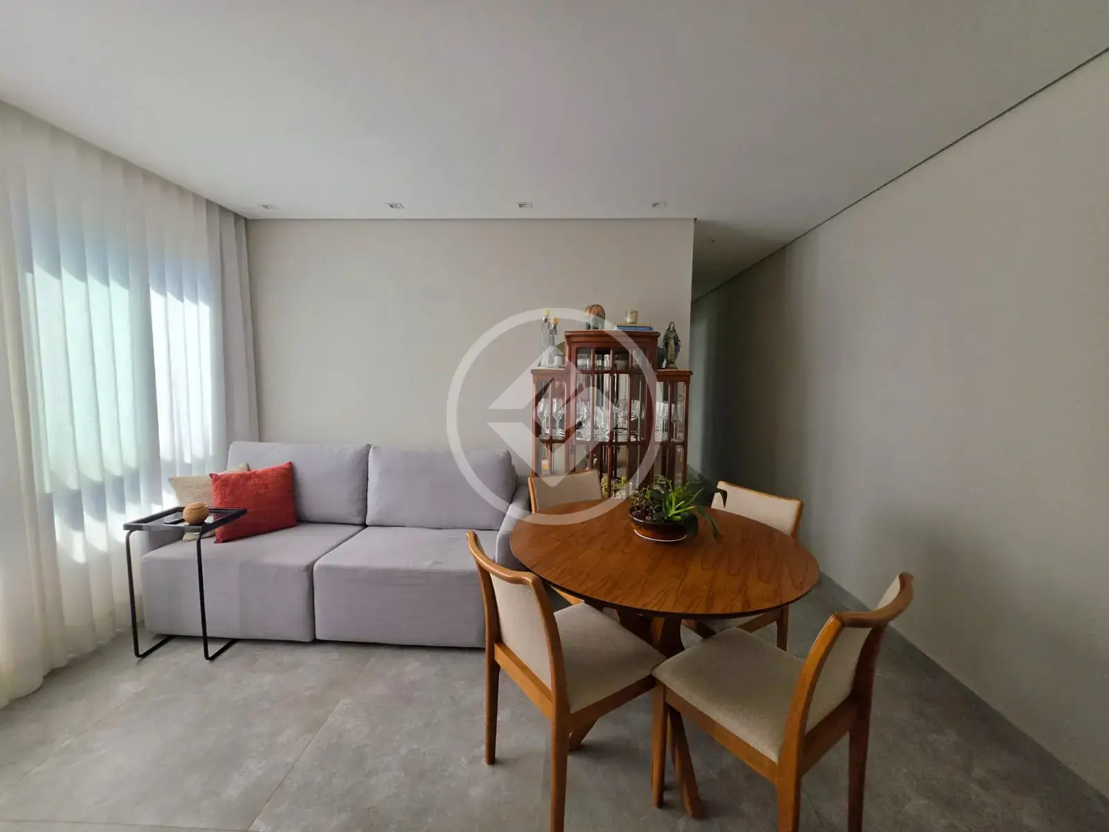 Apartamento com 2 quartos à venda no bairro Lourdes — Lourdes, Belo Horizonte