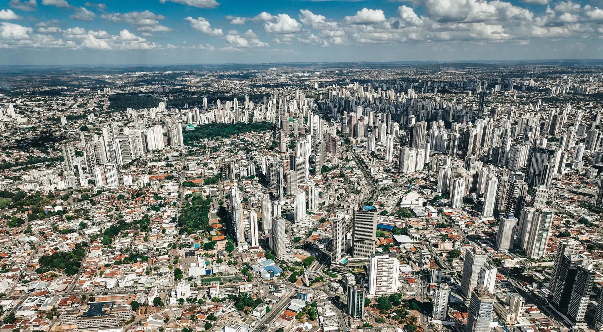 Vista aerea do Setor Marista em Goiania